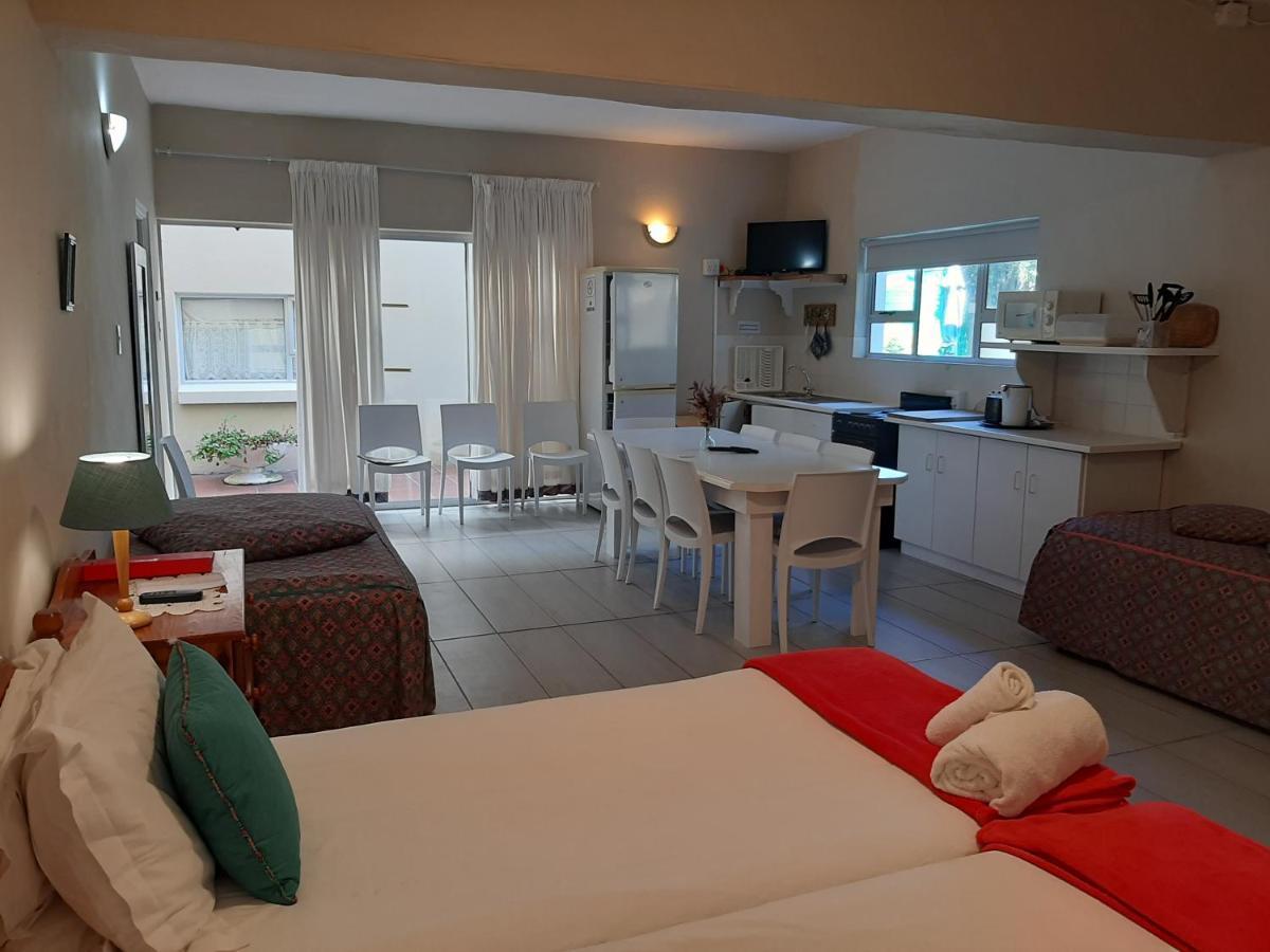 Whale Watchers Inn Witsand Extérieur photo