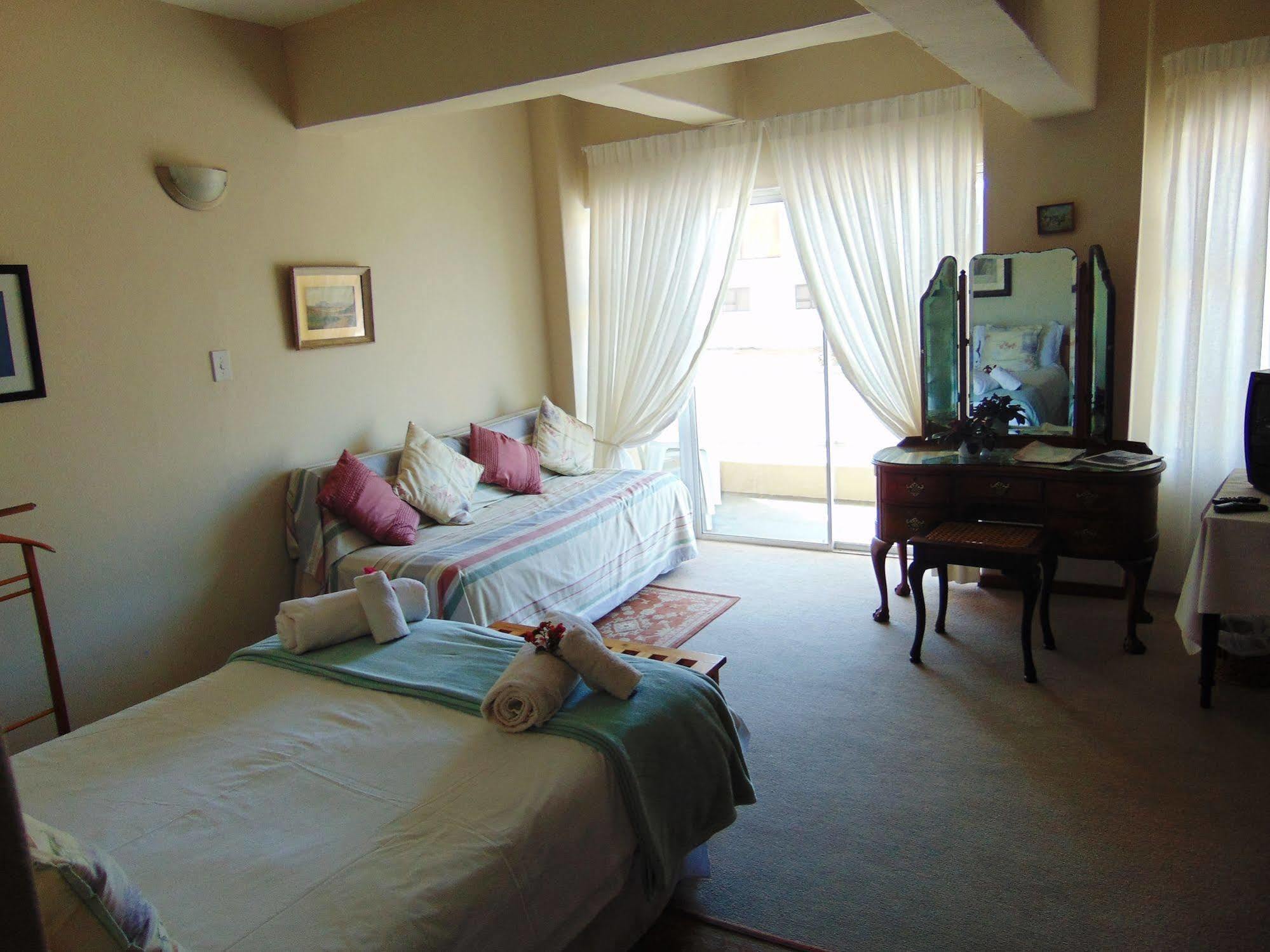 Whale Watchers Inn Witsand Extérieur photo