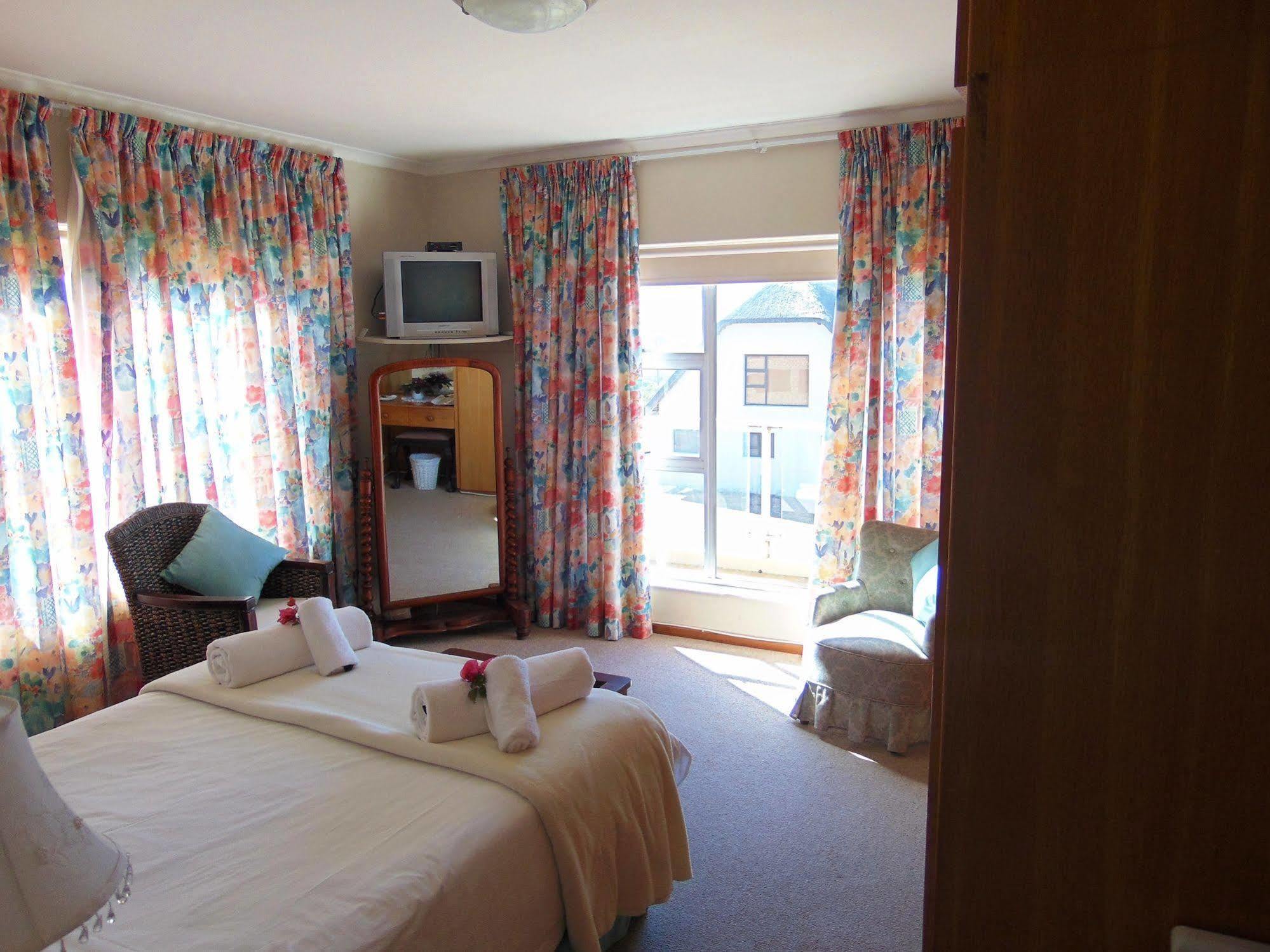 Whale Watchers Inn Witsand Extérieur photo